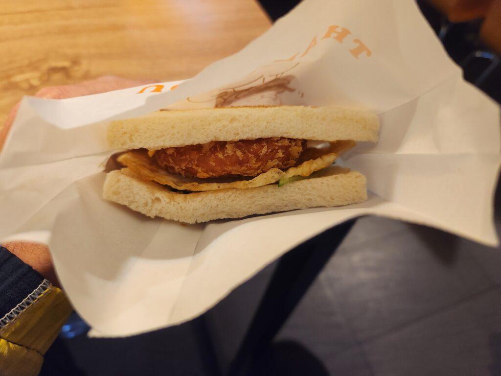 早breakfast早午餐店 鱈魚起士三明治(50)